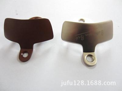 掛壁開瓶器制作工藝與批發(fā)指南 聚焦東莞市石排距富工藝品廠的專業(yè)優(yōu)勢(shì)