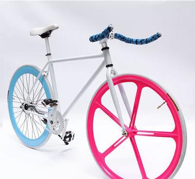 【廠家直銷26寸一體輪倒剎死飛車活飛多種顏色男女通用彩色一件代】?jī)r(jià)格_廠家_圖片 -